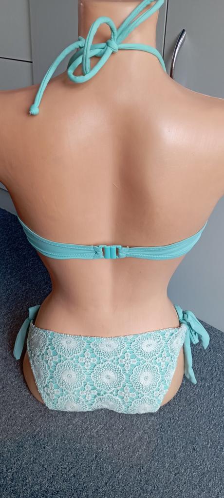 Dvoudílné plavky vel."m/l", l