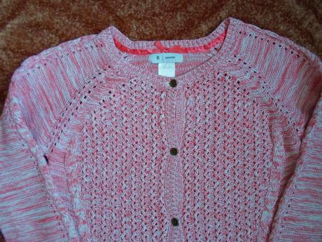 Bílý červený svetr svetřík, reserved,140