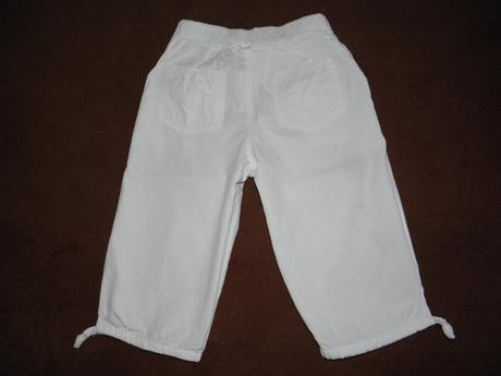 Bílé letní plátěné 3/4 kalhoty vel.110, 110