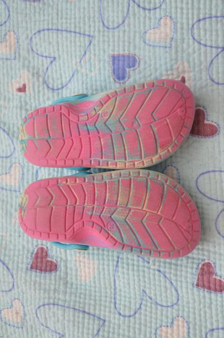 Růžovomodré nazouváky zdobené, 30