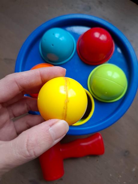 Zatloukačka kuličky, 