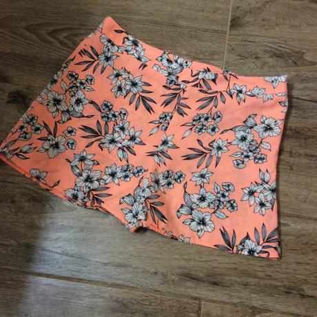 Lehké letní kraťasy, new look,152