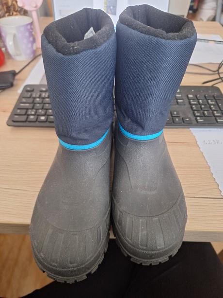 Dětské turistické nepromokavé sněhule sh 100,značk, quechua,36