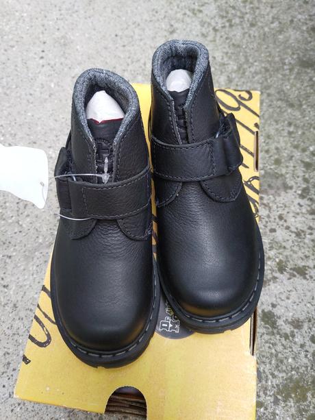 Nenošené dětské kožené boty dr. martens vel. 27, 27