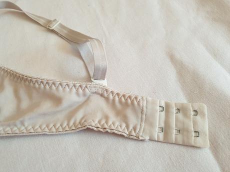 Podprsenka krajková, 70b