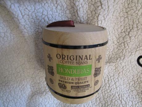 Orig. dřevěný soudek a kávu, jako nový,