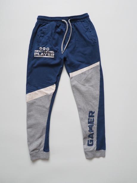 Tepláky vel 152, 152