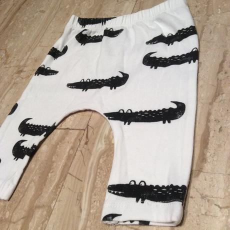 Legíny/baggy s krokodýly zn. next, next,62