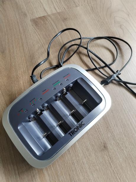 Nabíjecí stanice tronic, 