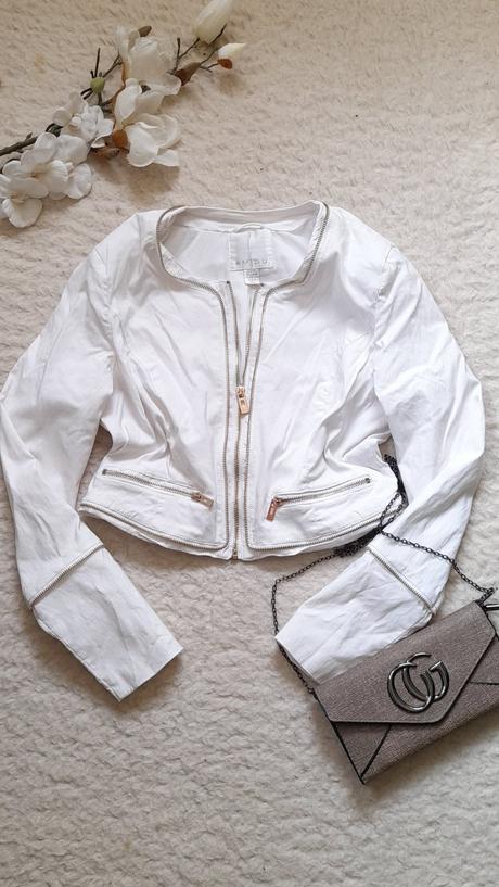 Amisu elegantní bílý kabátek se zlatými zipy, amisu,40