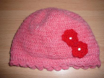 Čepička s kytičkama, 80