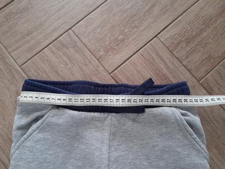 Dětské tepláky vel. 134/140, zn. kids, kids,140