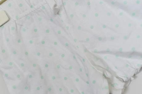 Kraťasy vel. 6 - 9 m, baby,74