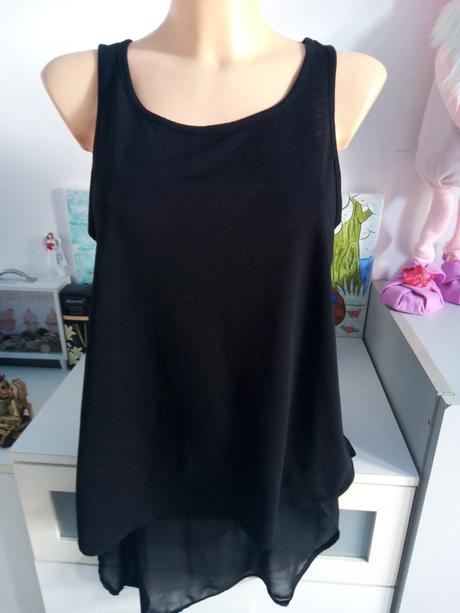 Prodloužené tílko zn."amisu" vel."m", amisu,m