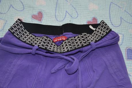 140 fialové tepláky, 140