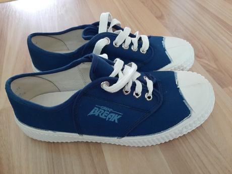 Tenisky vel. 23,5, 23