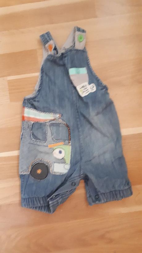 Riflové kraťase s autobusem, next,74