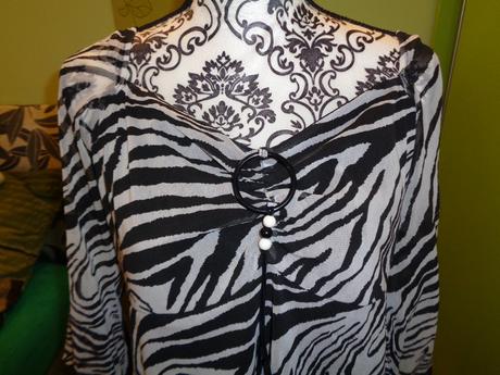 Luxusní zebrovaný top, clockhouse,50