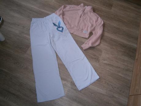 Tepláky a trika vel. 158 +přidám mikinu, 158–170