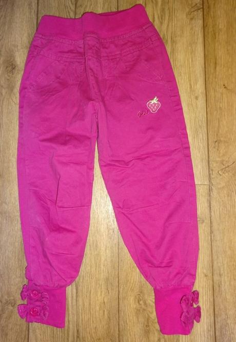 Růžové kalhoty vel 128, 128