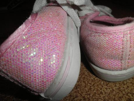 Tenisky s flitry, girl2girl,27