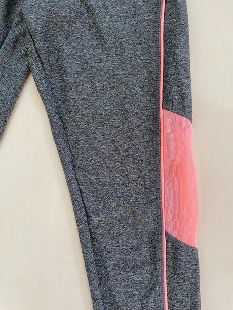 Sport leginy se sítí a neon lem, vel s, cropp, s