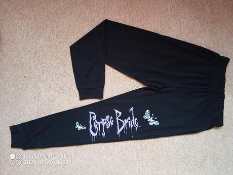 Slabé tepláky vel."134-140", 134