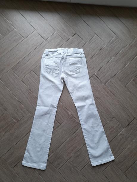 Bílé riflové kalhoty, 34