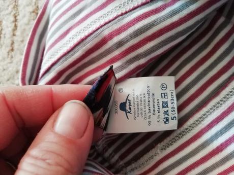 Krásné nové bavlněné čepice 3-6let, 104