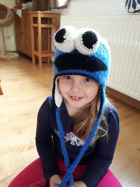 Bezva teplá příšerková čepice, 104