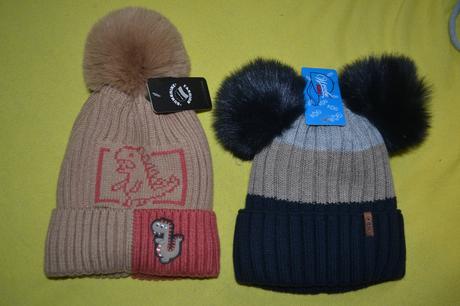 Silné zimní čepice s dinosaurem v.86-116,, 86 - 116