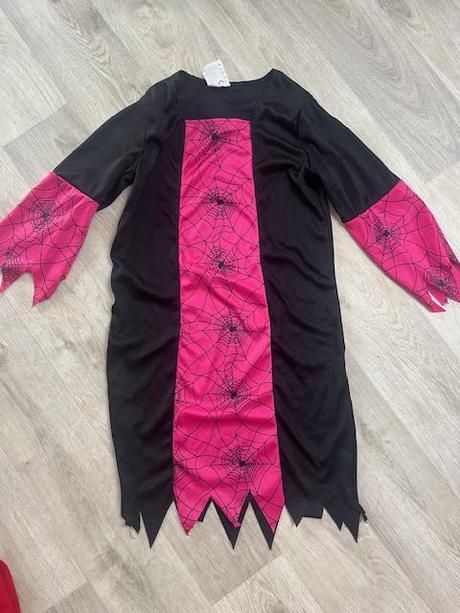 Kostým čarodějnice,