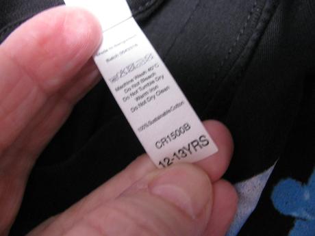 Černé pružné bavlněné tričko s potiskem, 152