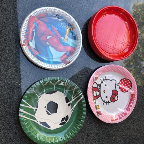 Talire plast/ papir na party oslavu, 