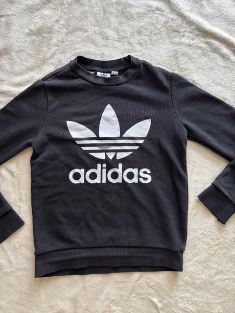 Mikina černá adidas - v.8/9 let, adidas,134
