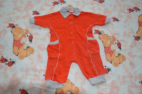 Červený overal na lezení, loana,74