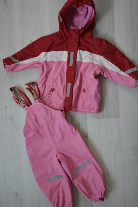 Pogumované kalhoty a bunda, 92