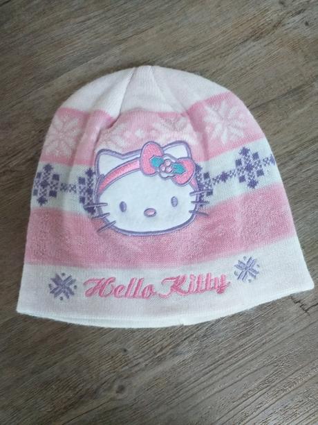 Čepice teplá hello kity, sanrio