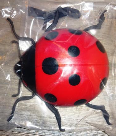 Velká plastová beruška hračka nebo dekorace,