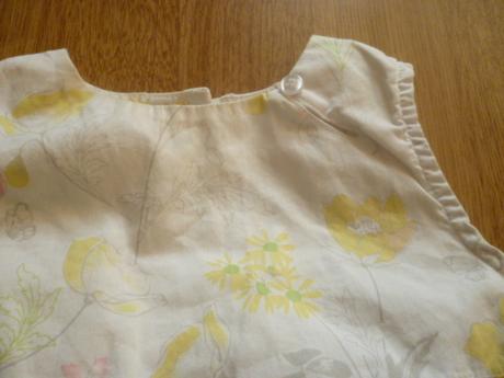 Kytkaté šaty 1-1,5 baby, 86