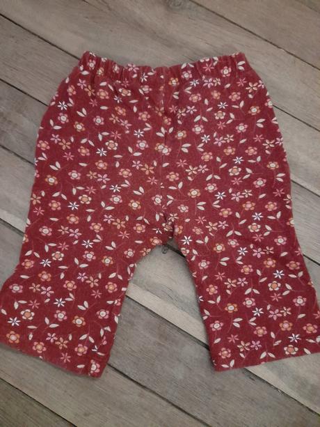 2x kraťasy na holčičku malé, 80