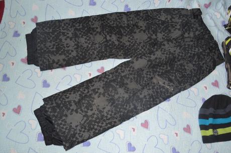 128 134 zimní lyžařská bunda oteplováky čepice, 128