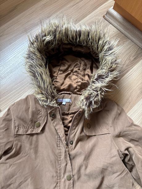 Přechodová parka, 128