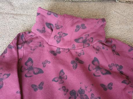 Divčí motýlí mikina se stojáčkem vel.140, 140