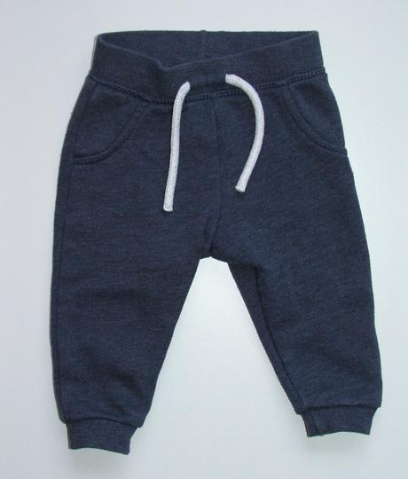 H214 tepláky vně počesané vel. 74, primark,74