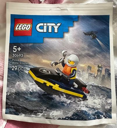 Nové lego, albert, v nerozbaleném pytlíku.,