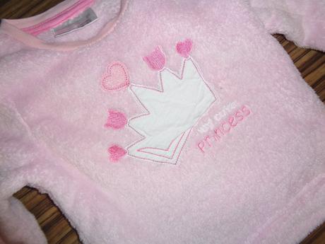 Krásná růžová chlupatka flíska s korunkou, ergee,86