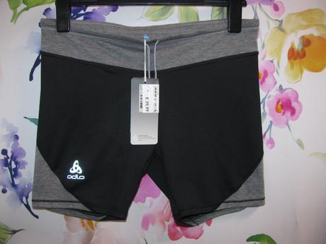 Strečové sportovní dámské šortky odlo, l