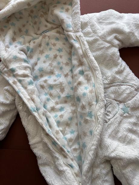 Zimní kombinéza - v.0/3 měsíce zn.  disney, disney,62