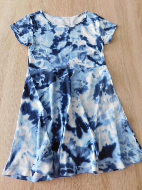 Dívčí letní šatičky, 104